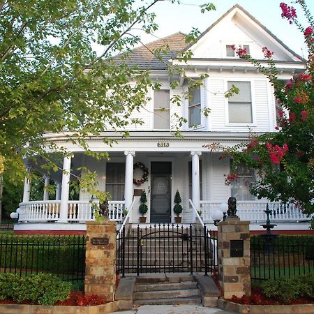 The Gables Inn Hot Springs Exterior photo